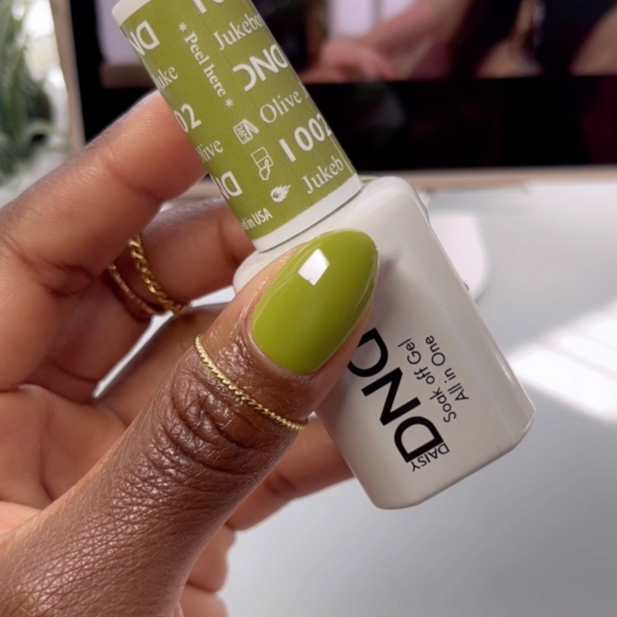 DND1002 - Jukebox Olive - DND Matching Gel & Nail Polish