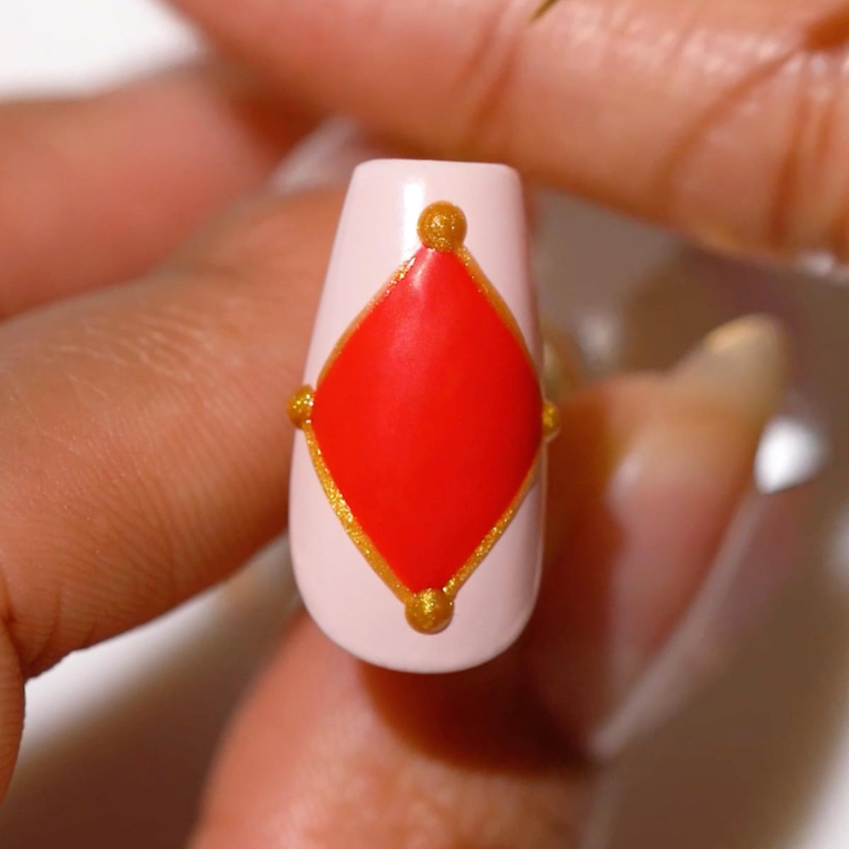 DC3D Gel - Gold - GEL POLISH & MATCHING LACQUER
