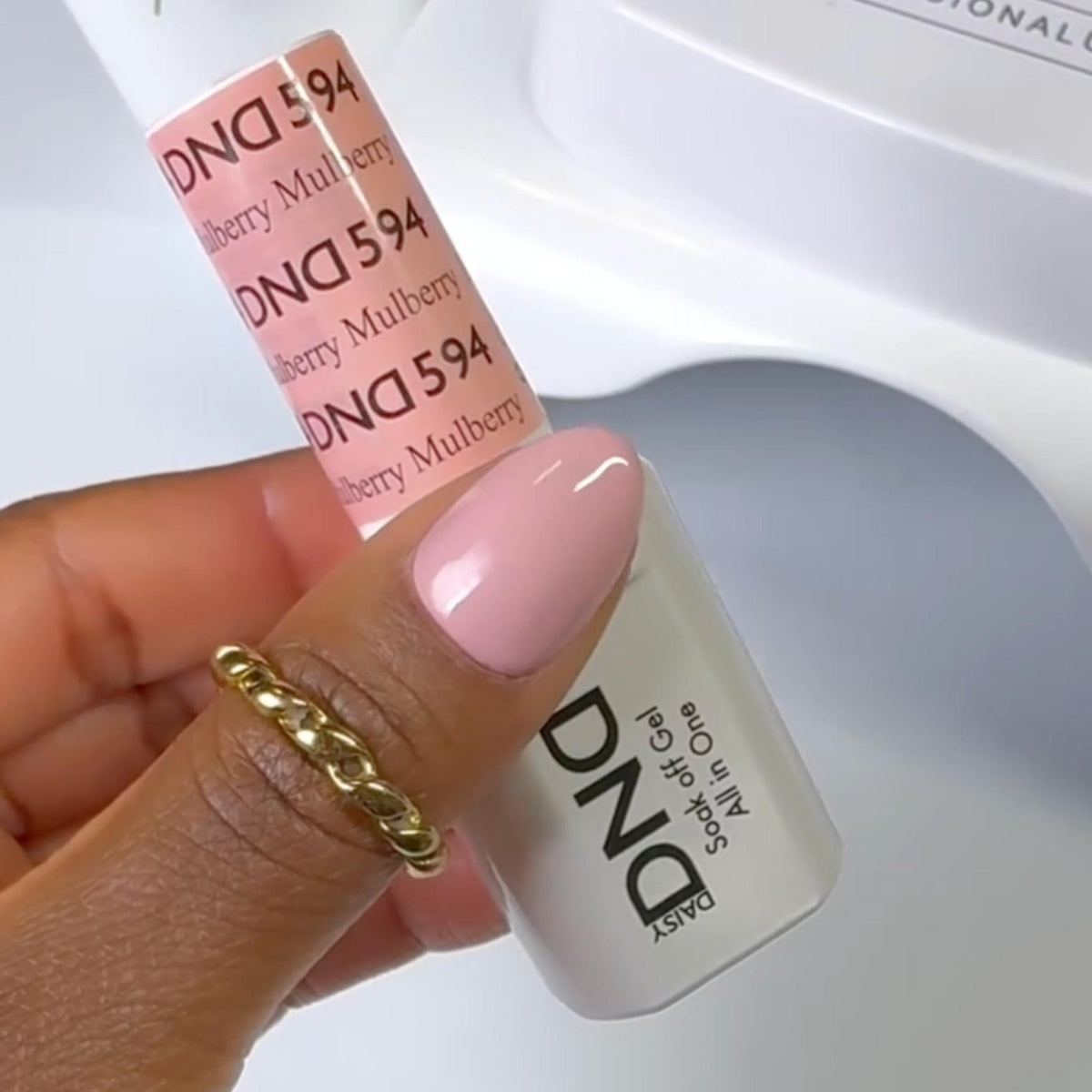 DND594 - Mulberry - DND Matching Gel & Nail Polish