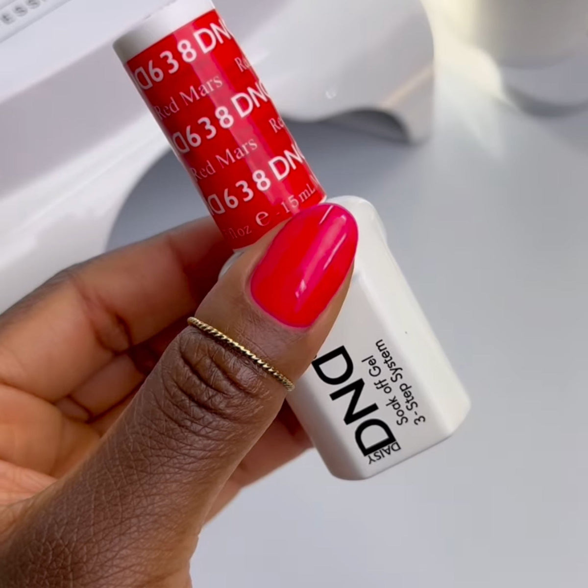 DND638 - Red Mars - DND Matching Gel & Nail Polish