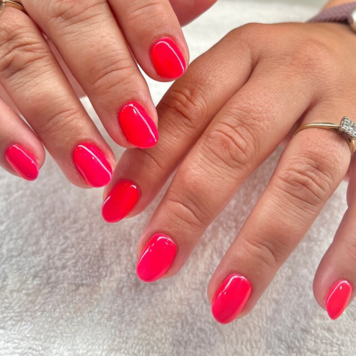 DND638 - Red Mars - DND Matching Gel & Nail Polish