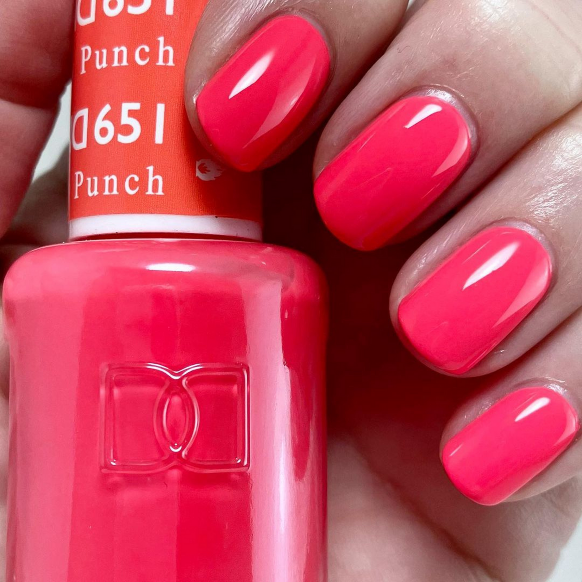 DND651 - Punch Marshmellow - DND Matching Gel & Nail Polish