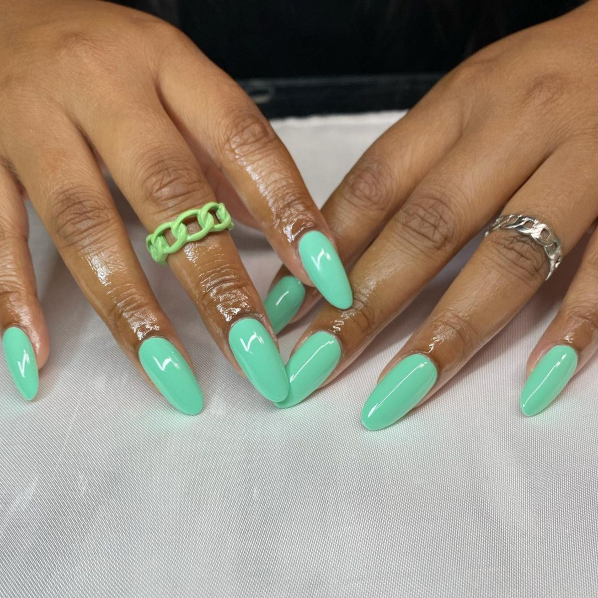 DND668 - Sweet Pistachia - DND Matching Gel & Nail Polish