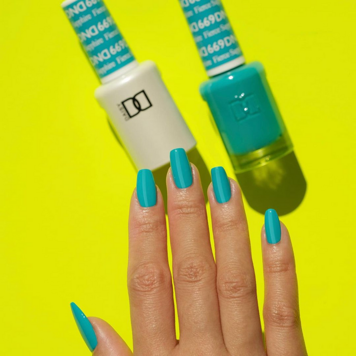 DND669 - Fierce Sapphire - DND Matching Gel & Nail Polish