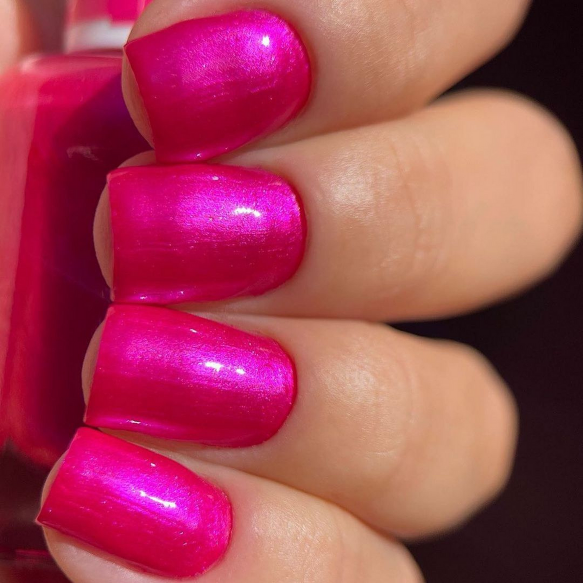 DND685 - Nova Pinky - DND Matching Gel & Nail Polish