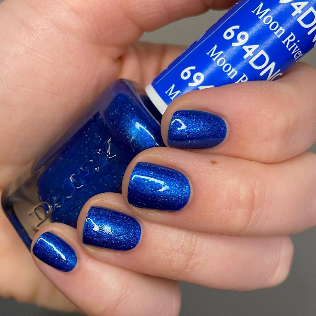 DND694 - Moon River Blue - DND Matching Gel & Nail Polish