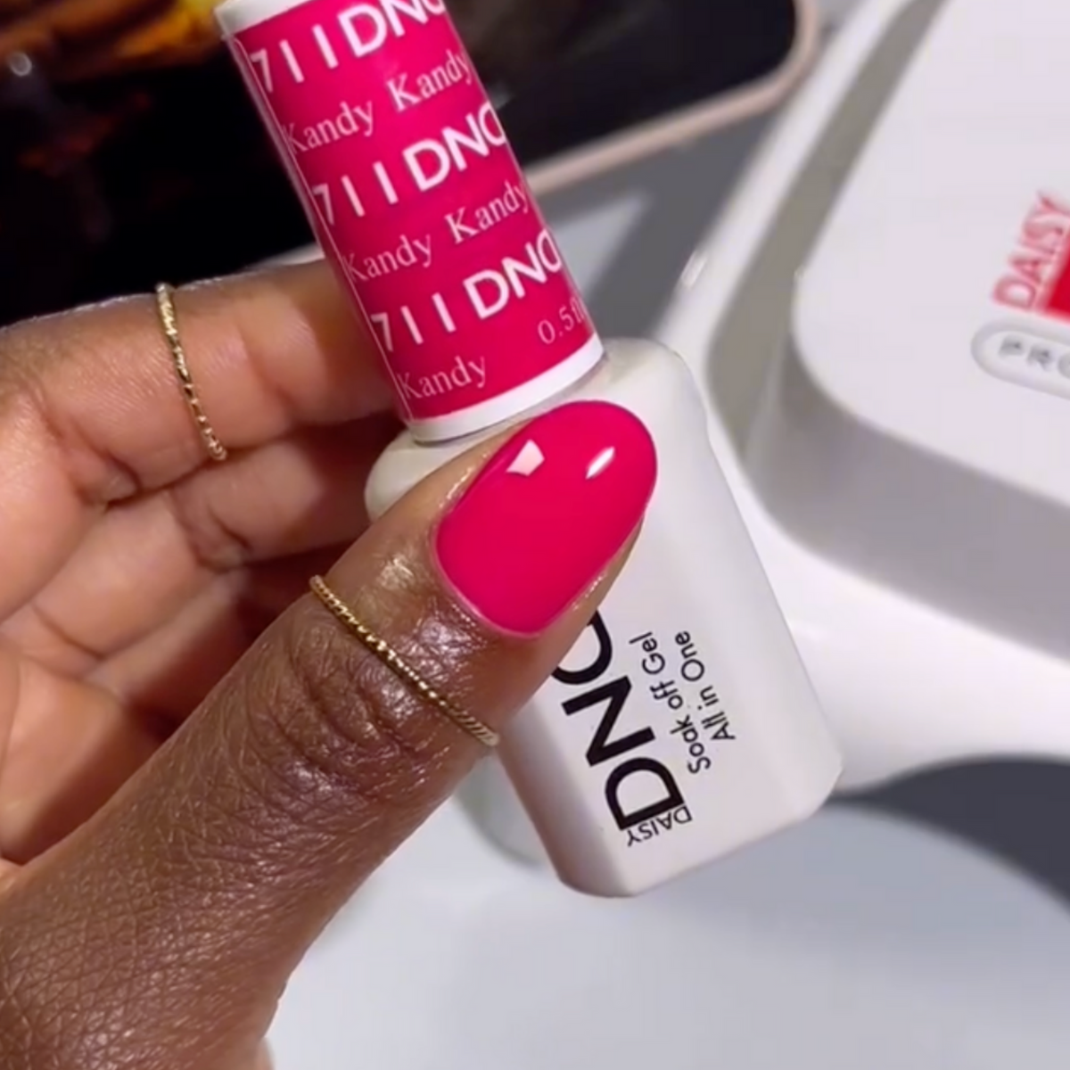 DND711 - Kandy - DND Matching Gel & Nail Polish