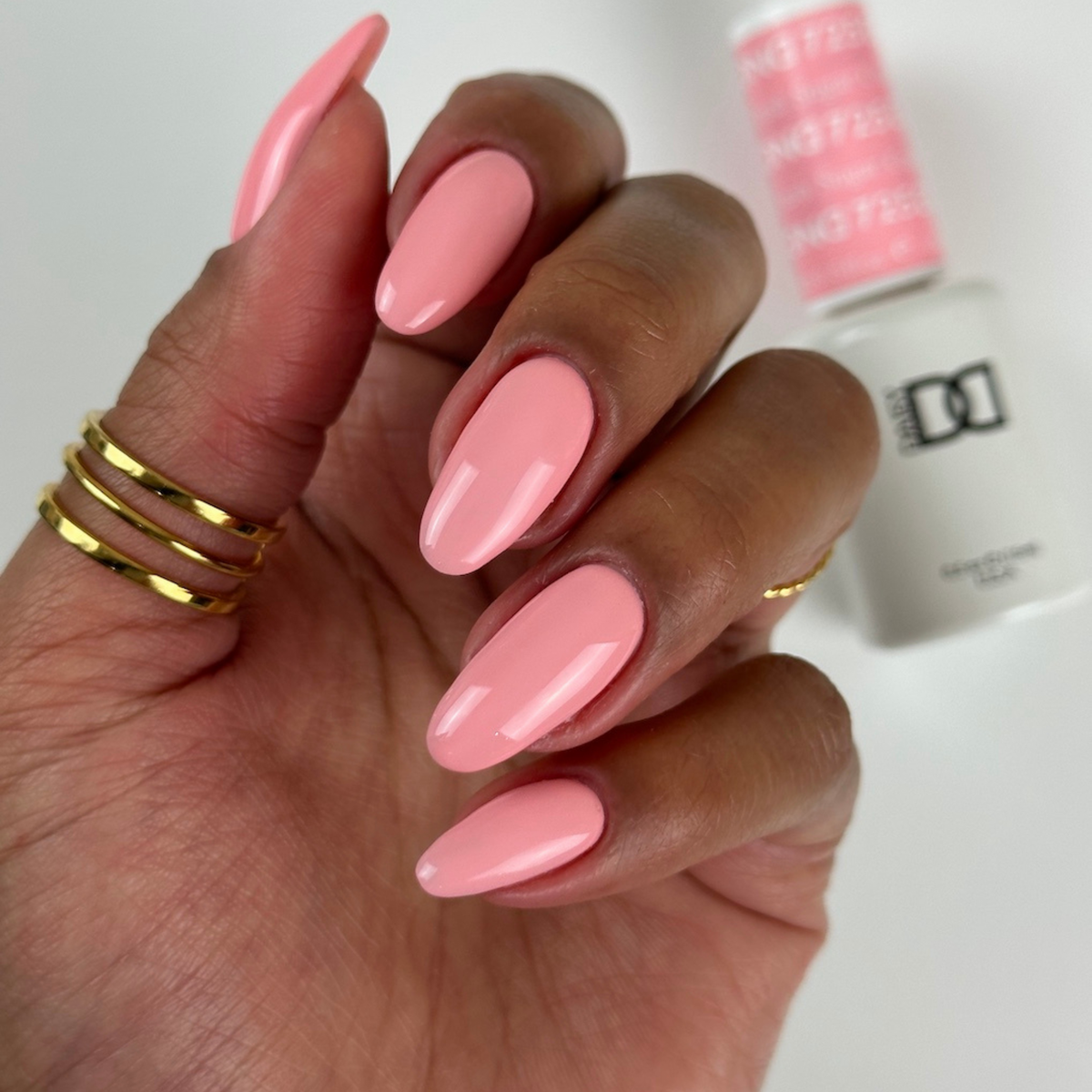 DND725 - Sugar Crush - DND Matching Gel & Nail Polish