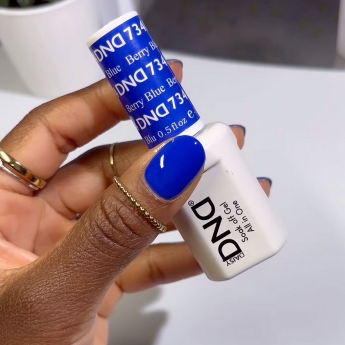 DND734 - Berry Blue - DND Matching Gel & Nail Polish