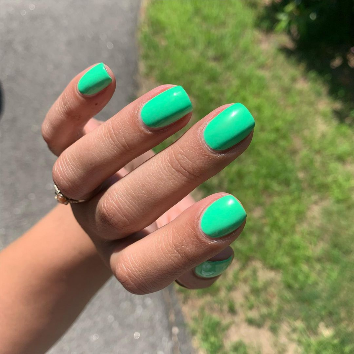 DND743 - Mike Ike - DND Matching Gel & Nail Polish