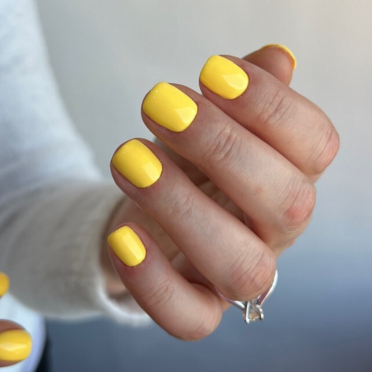DND745 - Honey - DND Matching Gel & Nail Polish