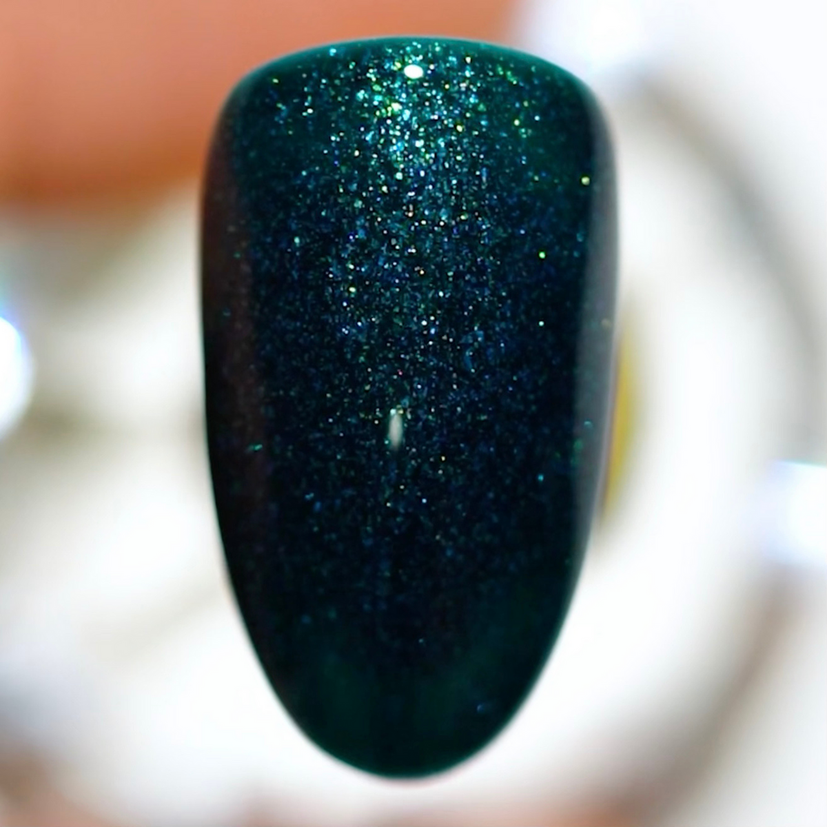 DND765 - Iceland - DND Matching Gel & Nail Polish