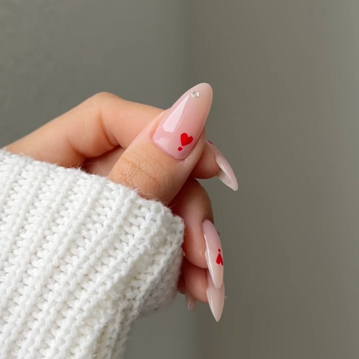 DND757 - Chili Pepper - DND Matching Gel & Nail Polish