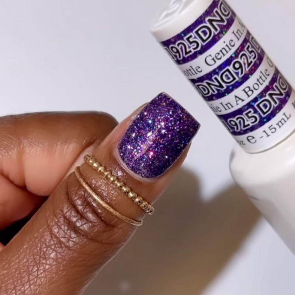 DND925 - Genie in a Bottle - DND Matching Gel & Nail Polish