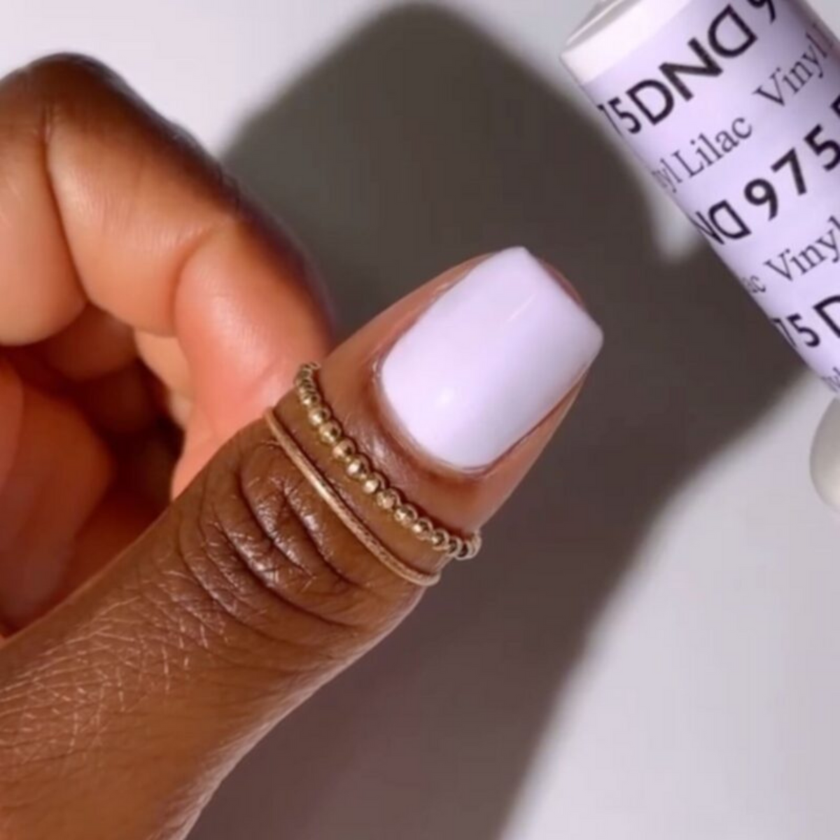 DND975 - Vinyl Lilac - DND Matching Gel & Nail Polish
