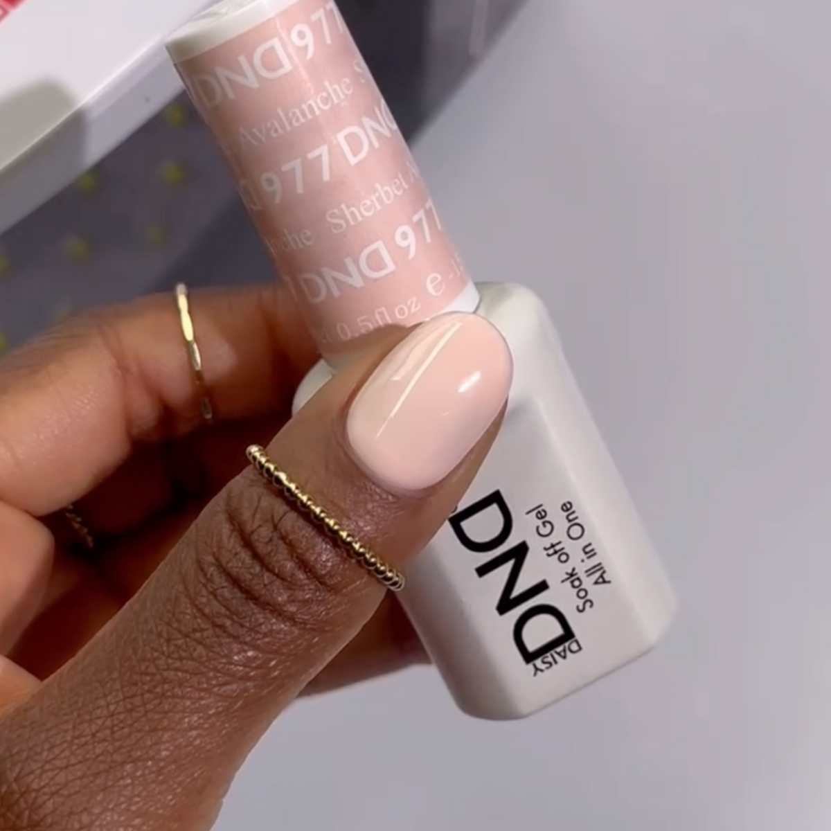 DND977 - Sherbet Avalanche - DND Matching Gel & Nail Polish