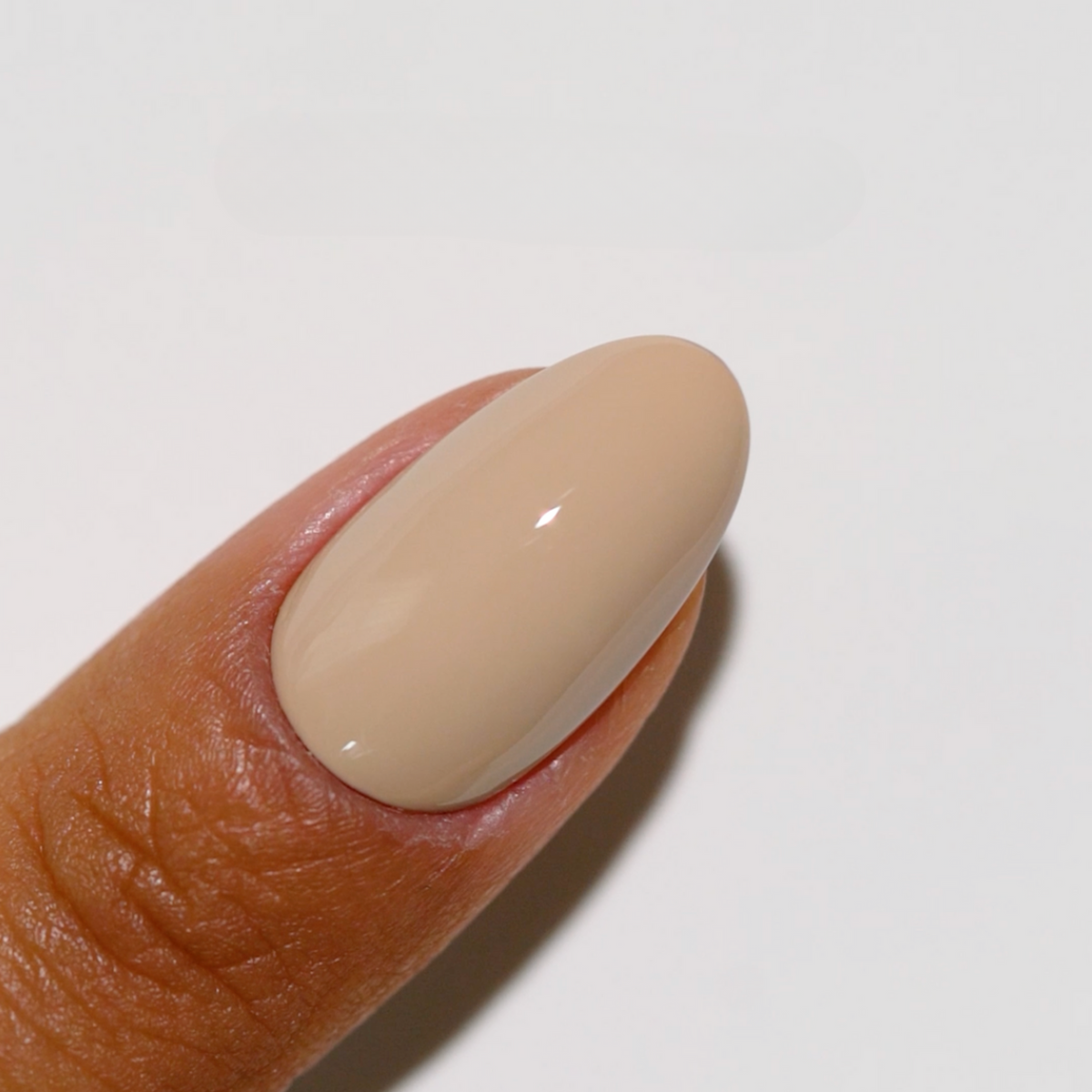 DND982 - Maximalist Manilla - DND Matching Gel & Nail Polish