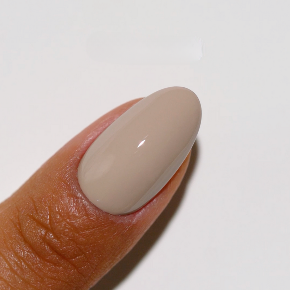 DND983 - Slinky Taupe - DND Matching Gel & Nail Polish
