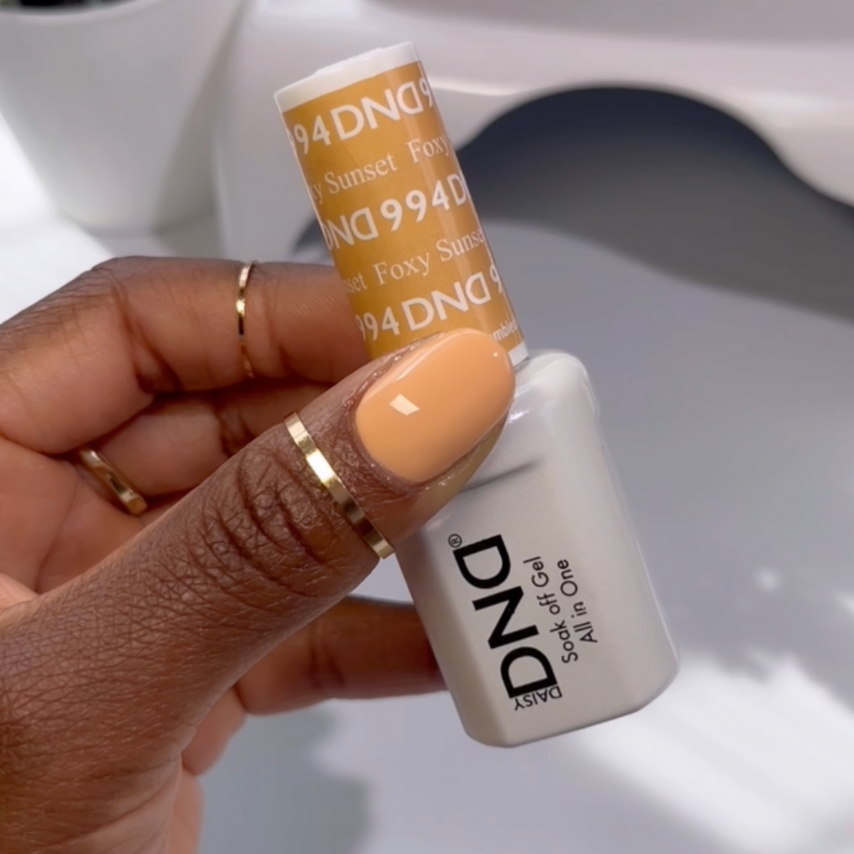 DND994 - Foxy Sunset - DND Matching Gel & Nail Polish