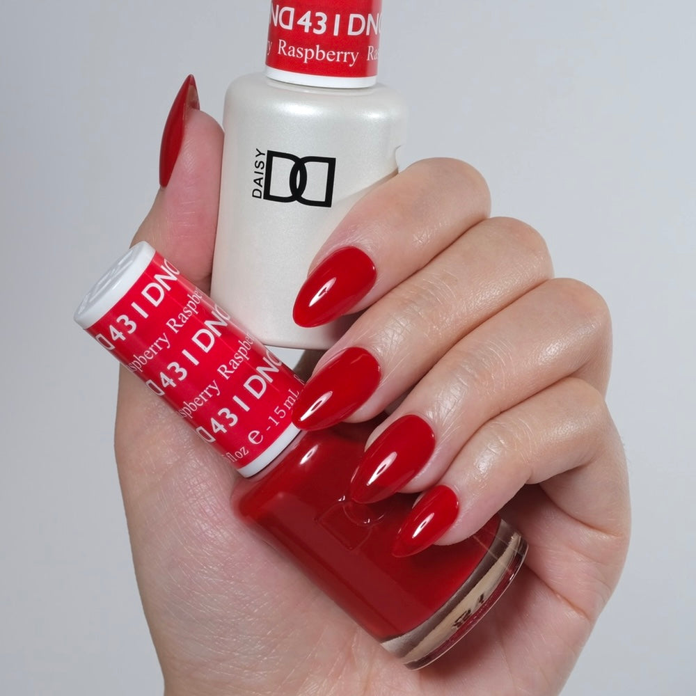 DND431 - Raspberry - DND Matching Gel & Nail Polish