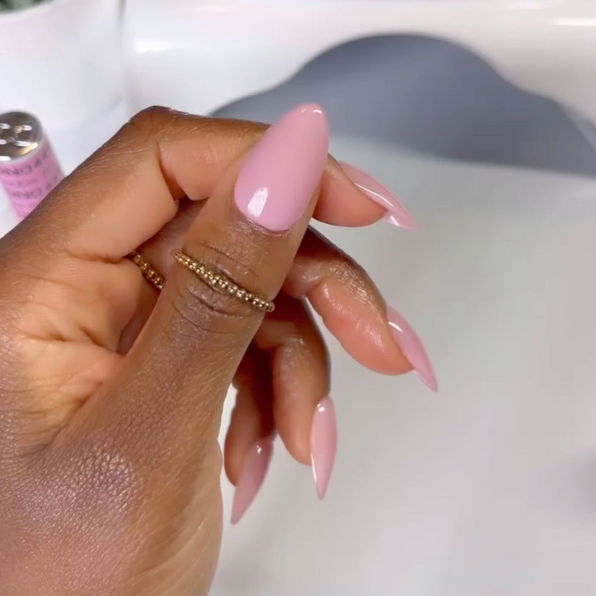 DND449 - First Kiss - DND Matching Gel & Nail Polish
