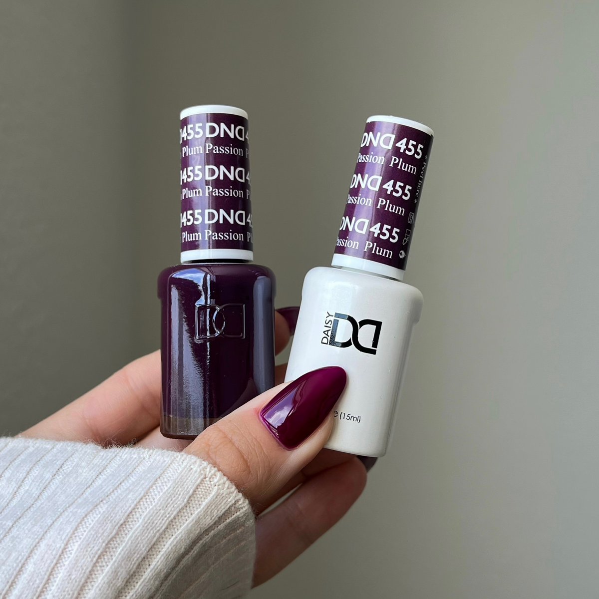 DND455 - Plum Passion - DND Matching Gel & Nail Polish