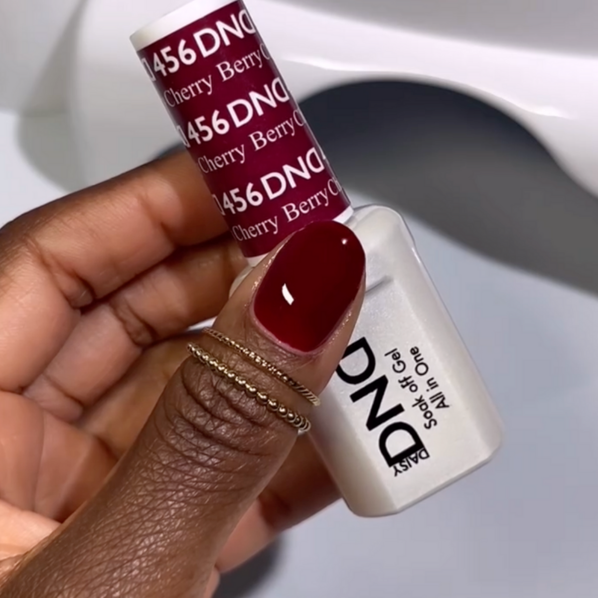 DND456 - Cherry Berry - DND Matching Gel & Nail Polish