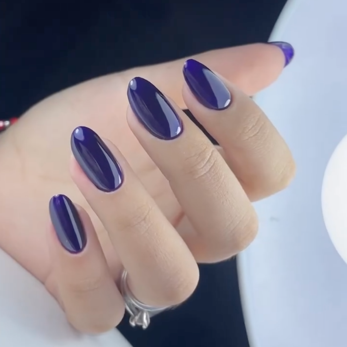 DND458 - Fresh Eggplant - DND Matching Gel & Nail Polish