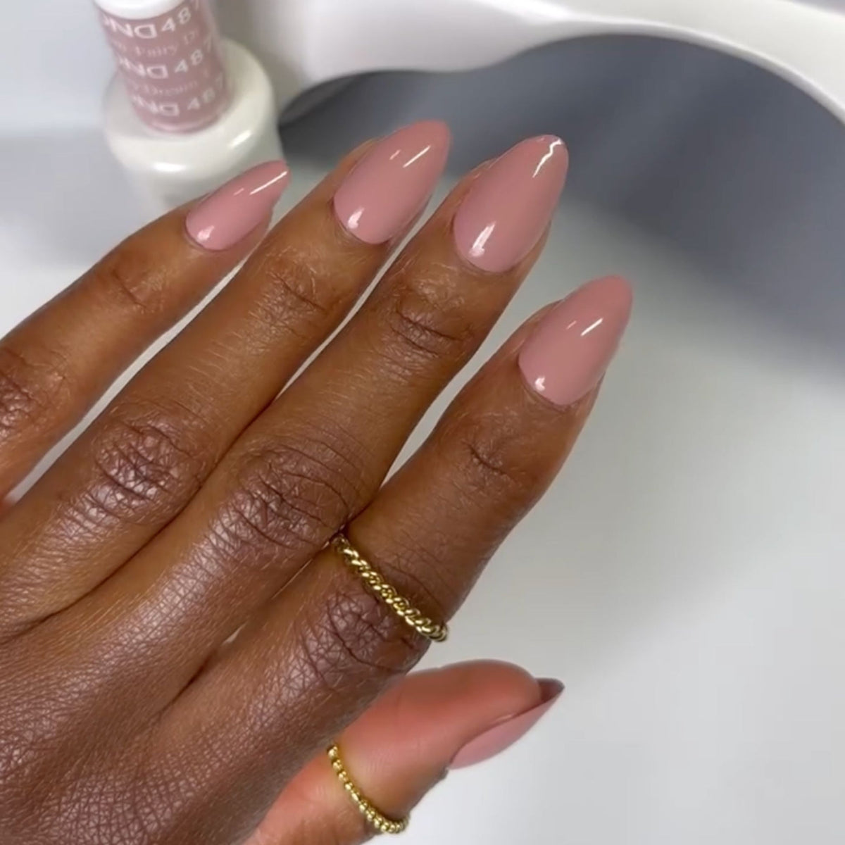 DND487 - Fairy Dream - DND Matching Gel & Nail Polish