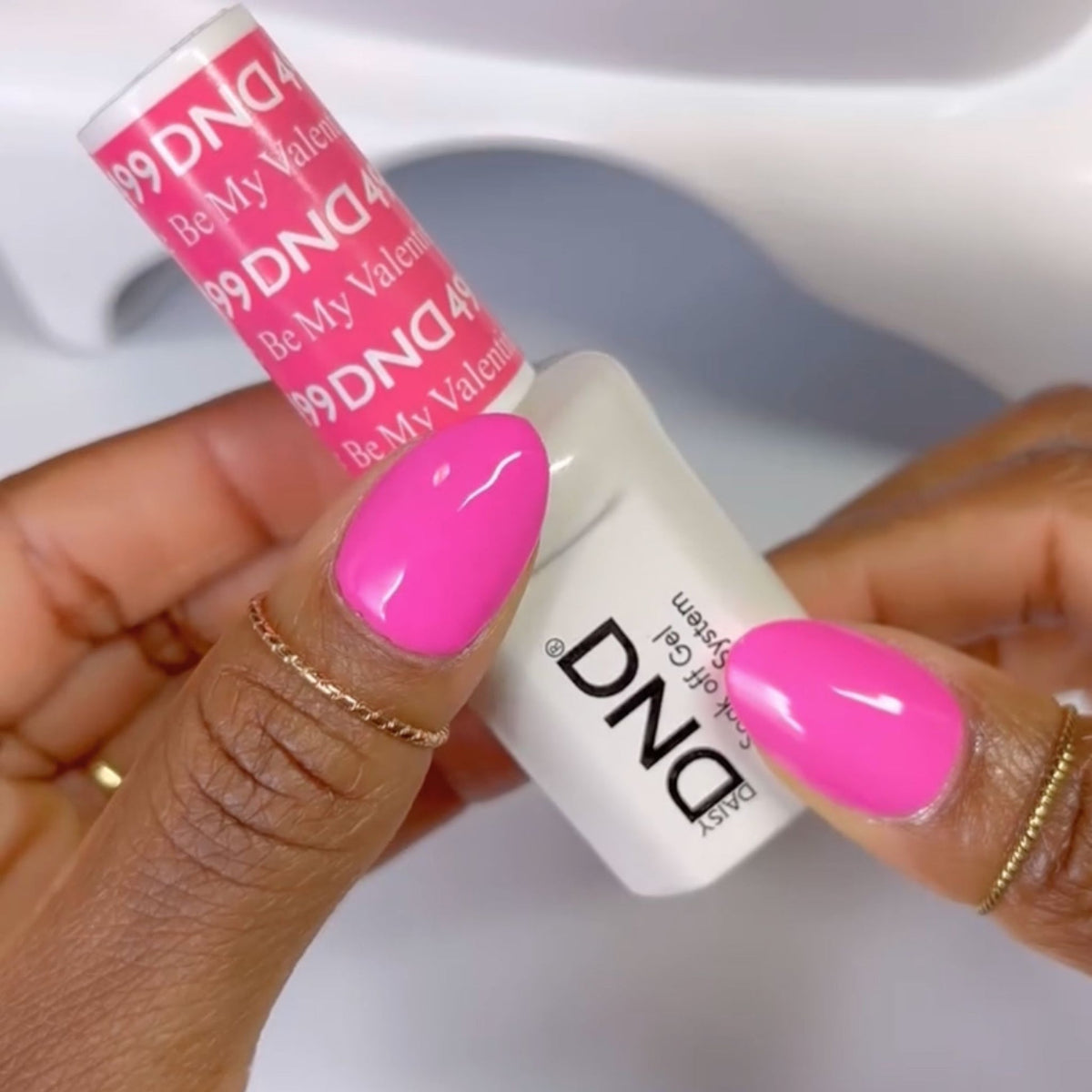 DND499 - Be My Valentine - DND Matching Gel & Nail Polish