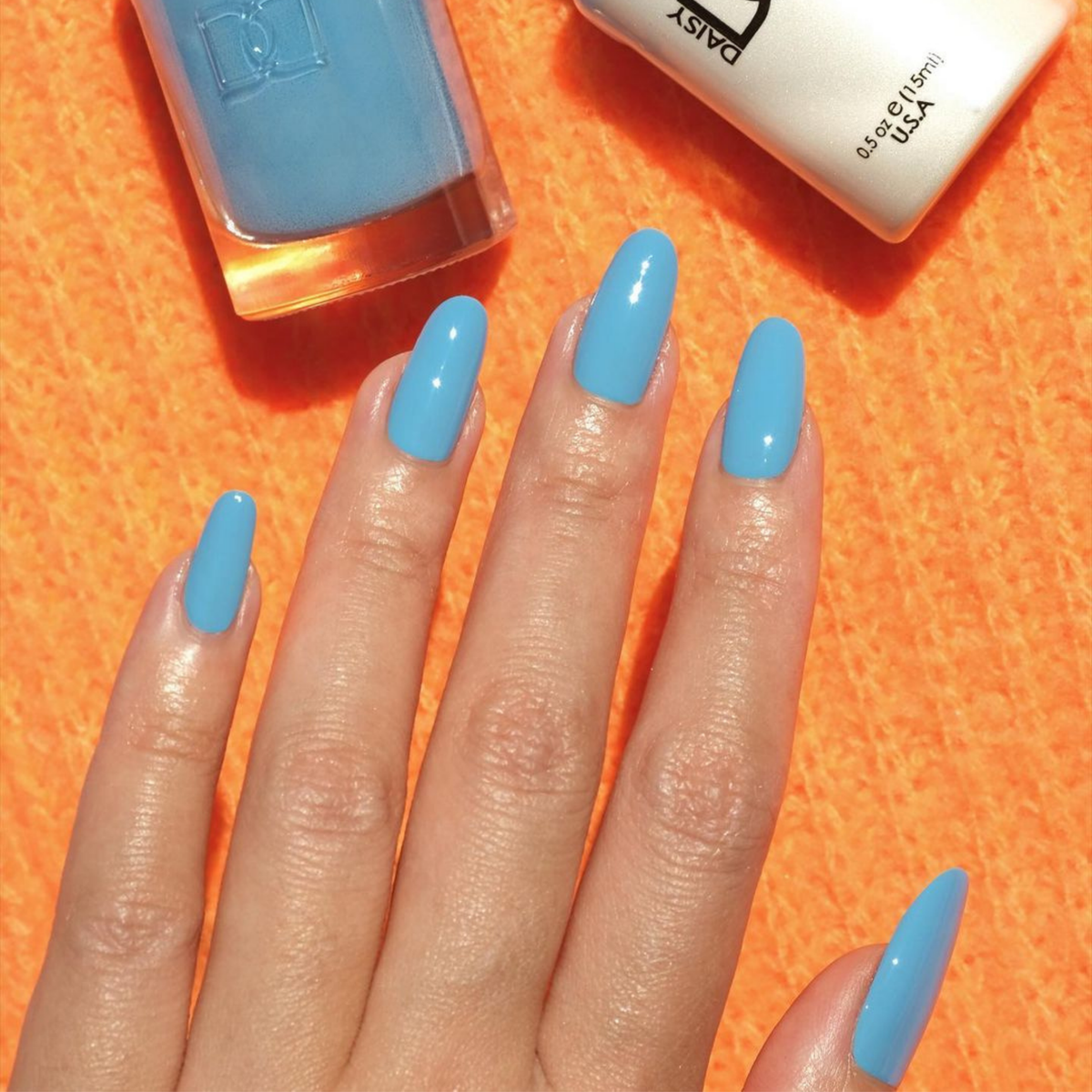 DND530 - Blue Lake - DND Matching Gel & Nail Polish