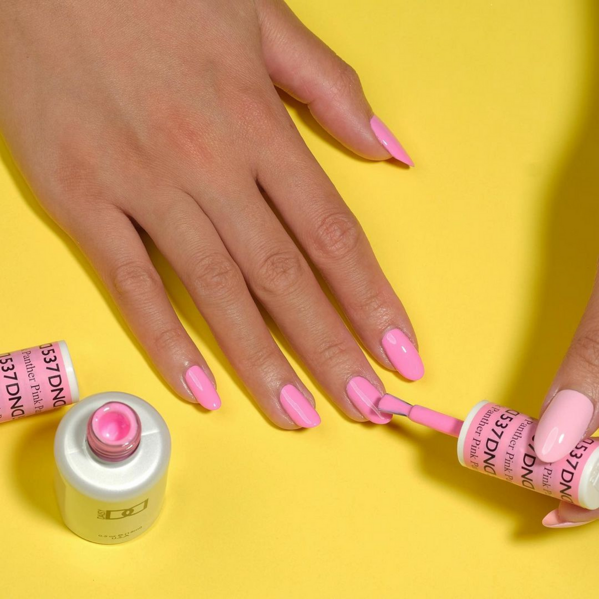 DND537 - Panther Pink - DND Matching Gel & Nail Polish