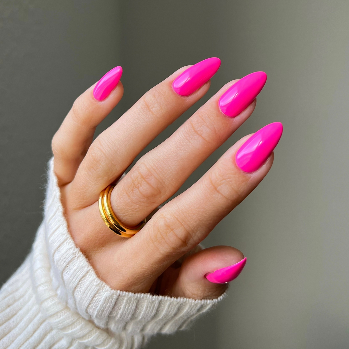 DND558 - Cherry Blossom - DND Matching Gel & Nail Polish