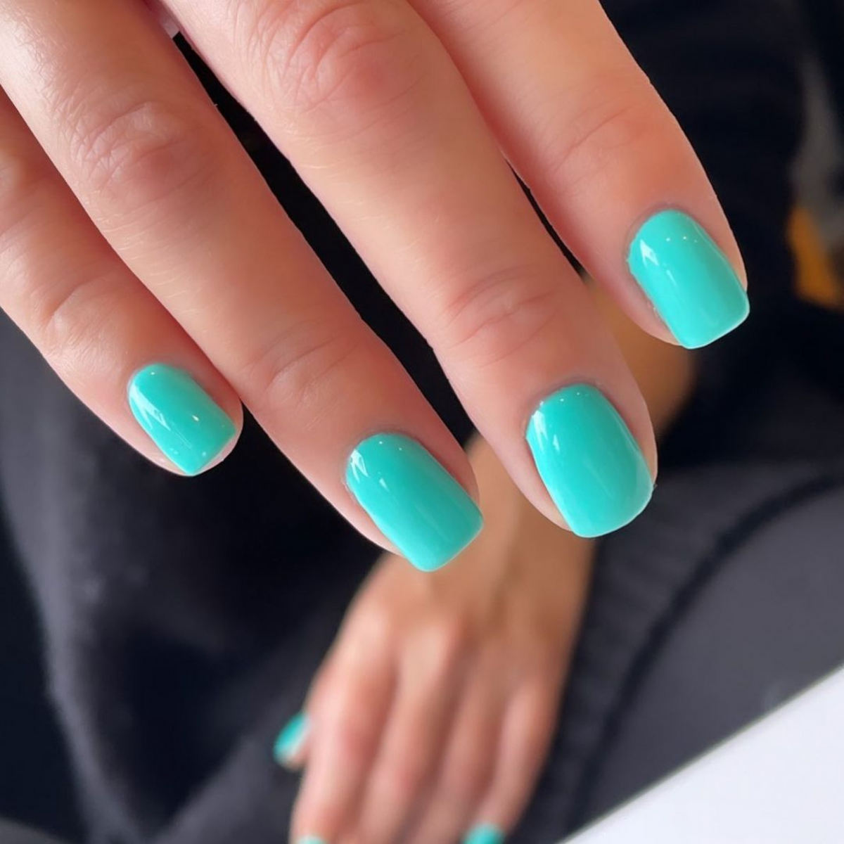 DND569 - Green Spring - DND Matching Gel & Nail Polish