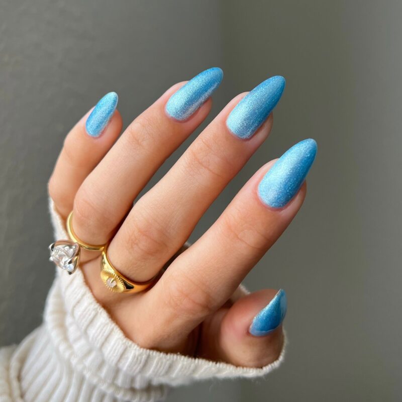 Light Beam Gel Polish Starter Kit - DND Matching Gel & Nail Polish