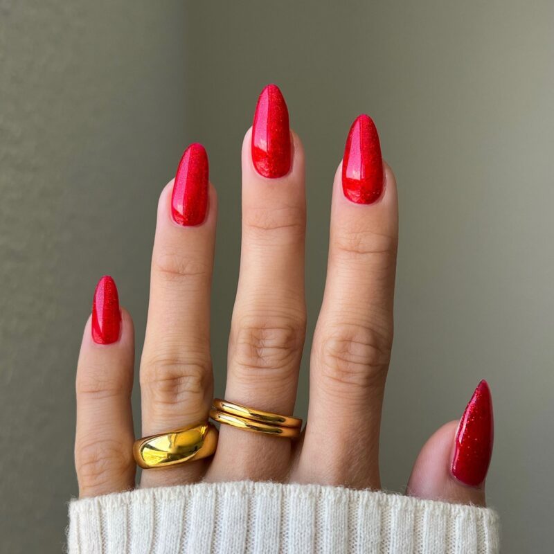 DIVA032 - Fight For Love DIVA - GEL POLISH & MATCHING LACQUER