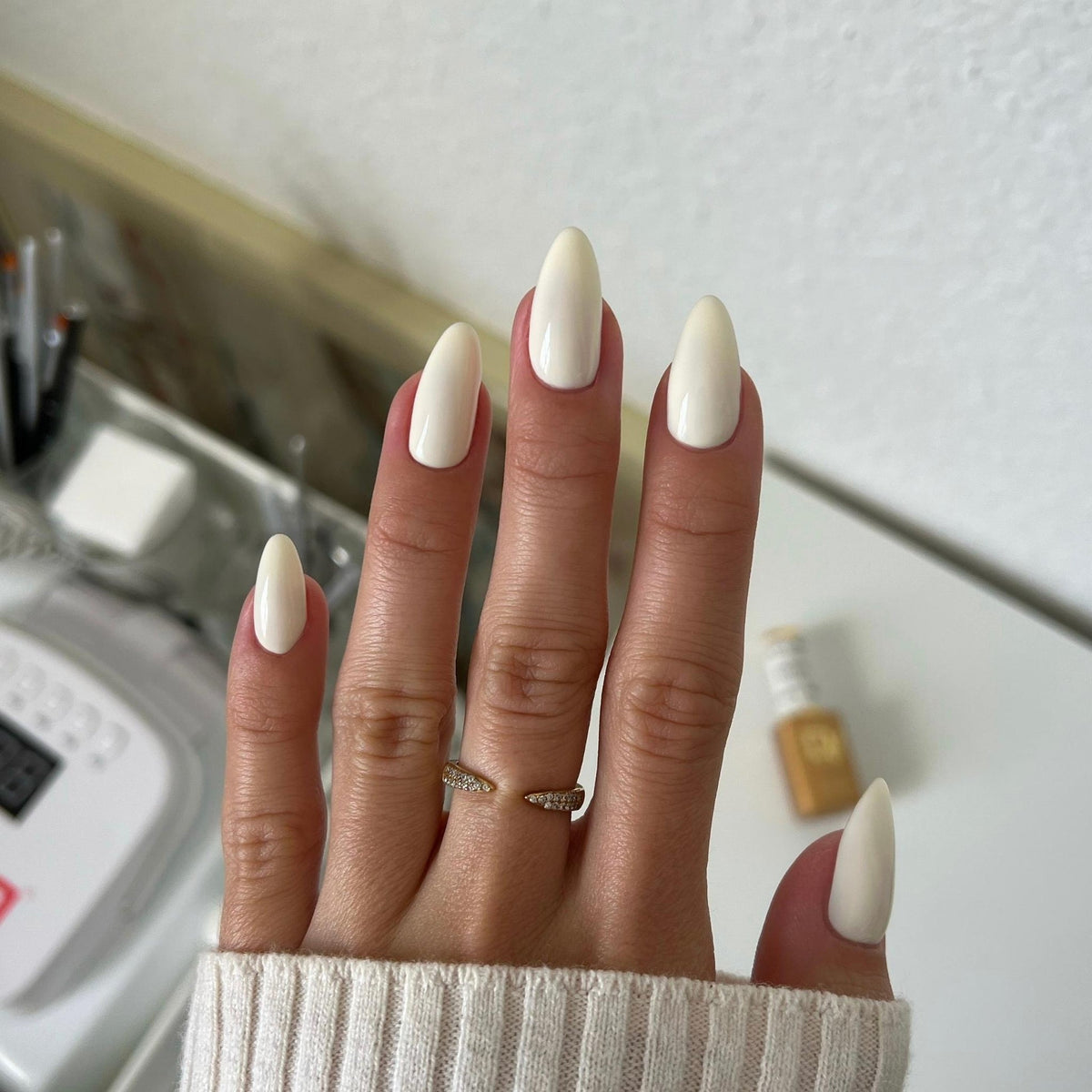 DIVA073 - Cheesecake DIVA - GEL POLISH & MATCHING LACQUER