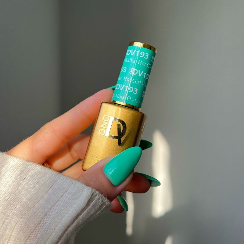Forever Summer Gel Polish Starter Kit - DND Matching Gel & Nail Polish