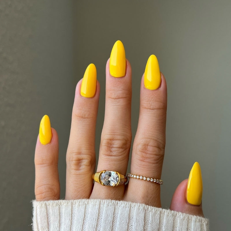 DIVA204 - Marigold DIVA - GEL POLISH & MATCHING LACQUER