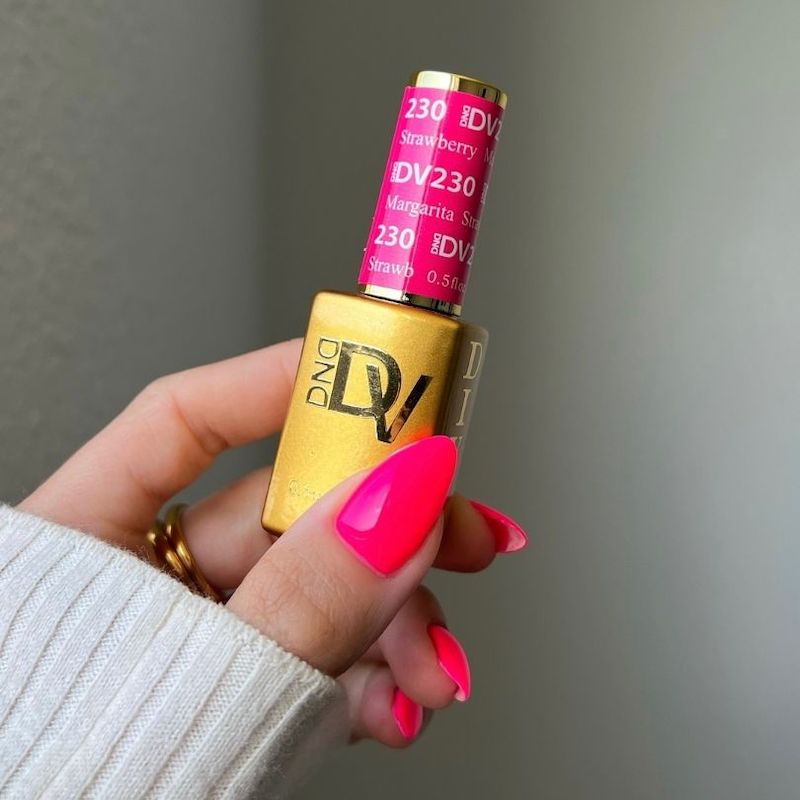 DIVA230 - Strawberry Martini DIVA - GEL POLISH & MATCHING LACQUER