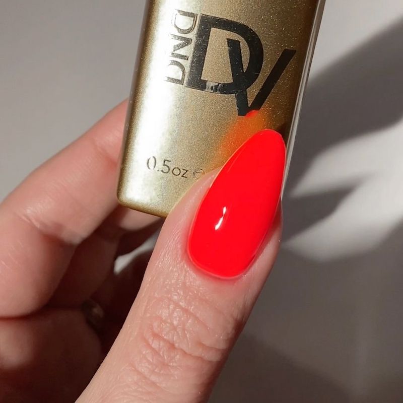 DIVA234 - Jellyfish Candy DIVA - GEL POLISH & MATCHING LACQUER