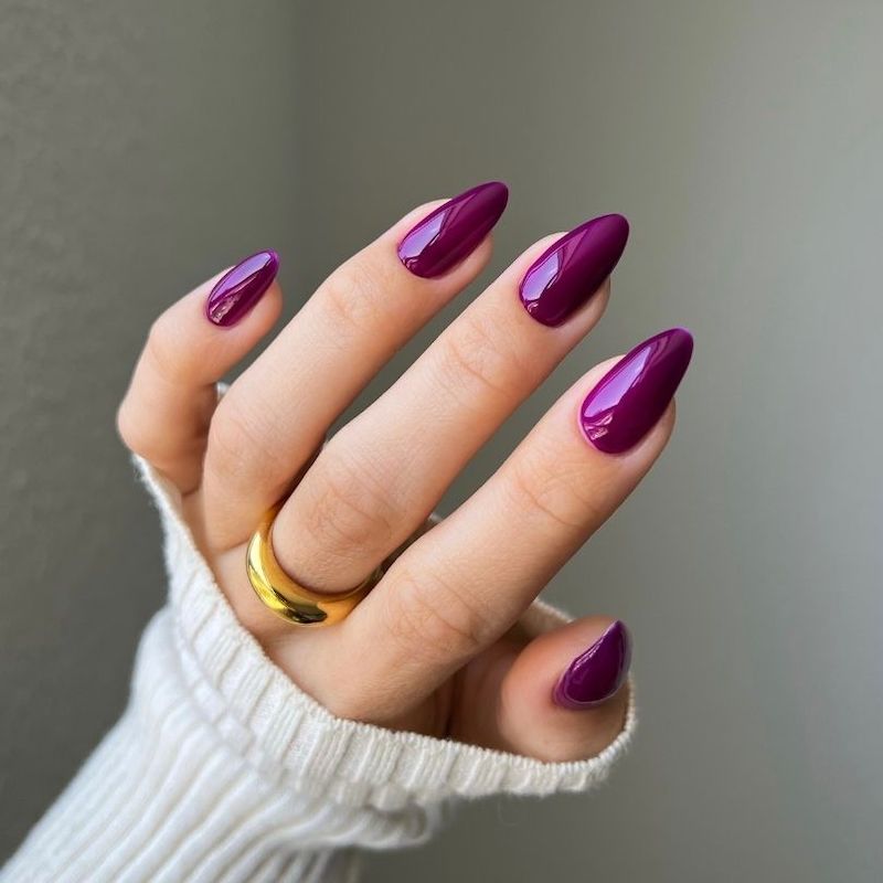 DIVA253 - Gothic Grape DIVA - GEL POLISH & MATCHING LACQUER