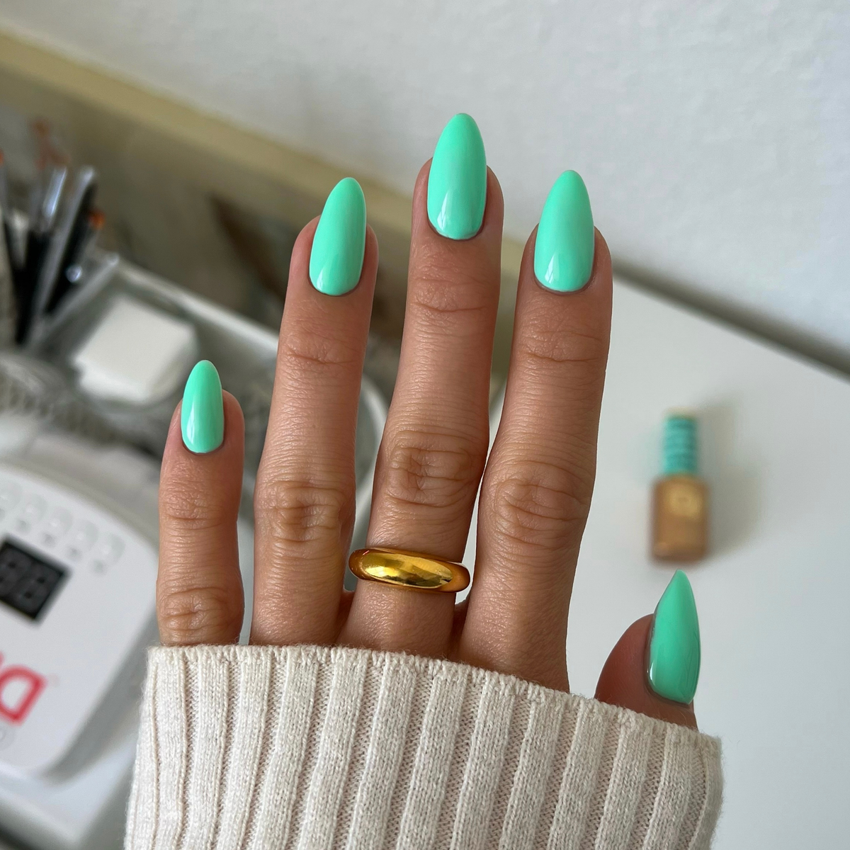 DIVA273 - Sound Of Rain DIVA - GEL POLISH & MATCHING LACQUER