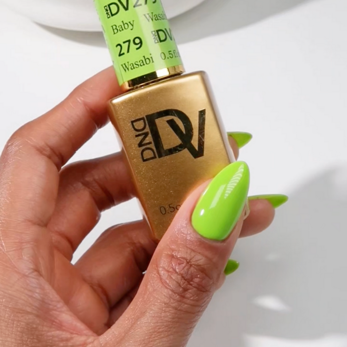 DIVA279 - Wasabi Baby DIVA - GEL POLISH & MATCHING LACQUER
