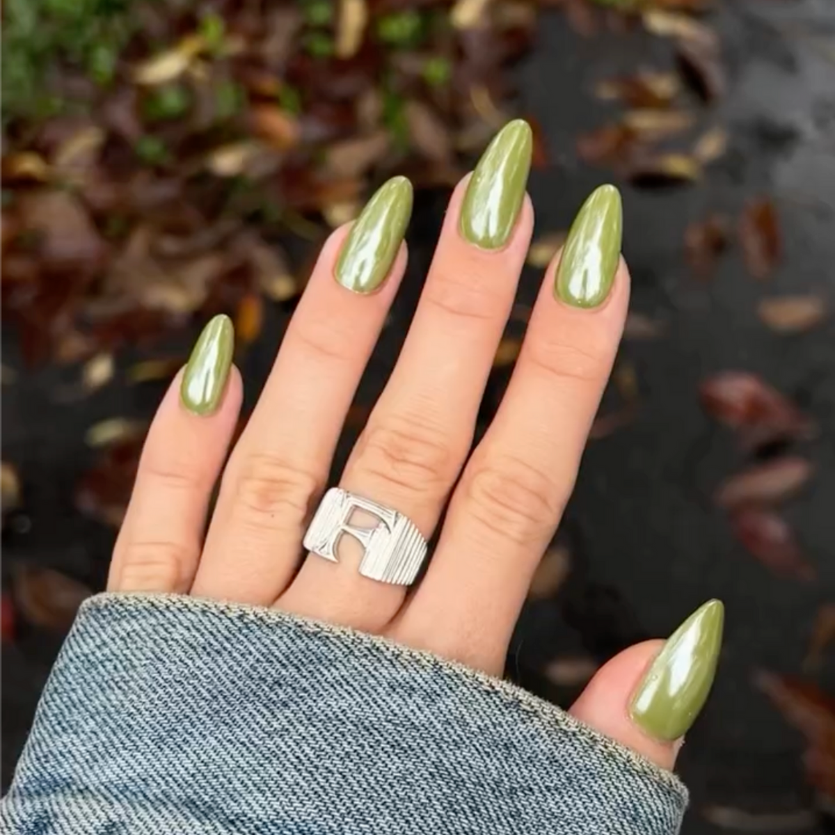 DIVA282 - Dirty Martini DIVA - GEL POLISH & MATCHING LACQUER