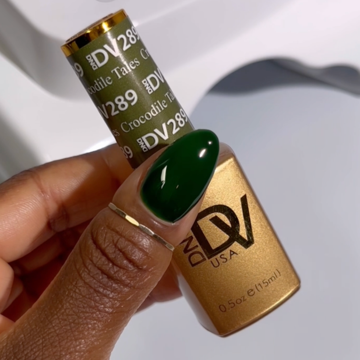 DIVA289 - Crocodile Tales DIVA - GEL POLISH & MATCHING LACQUER