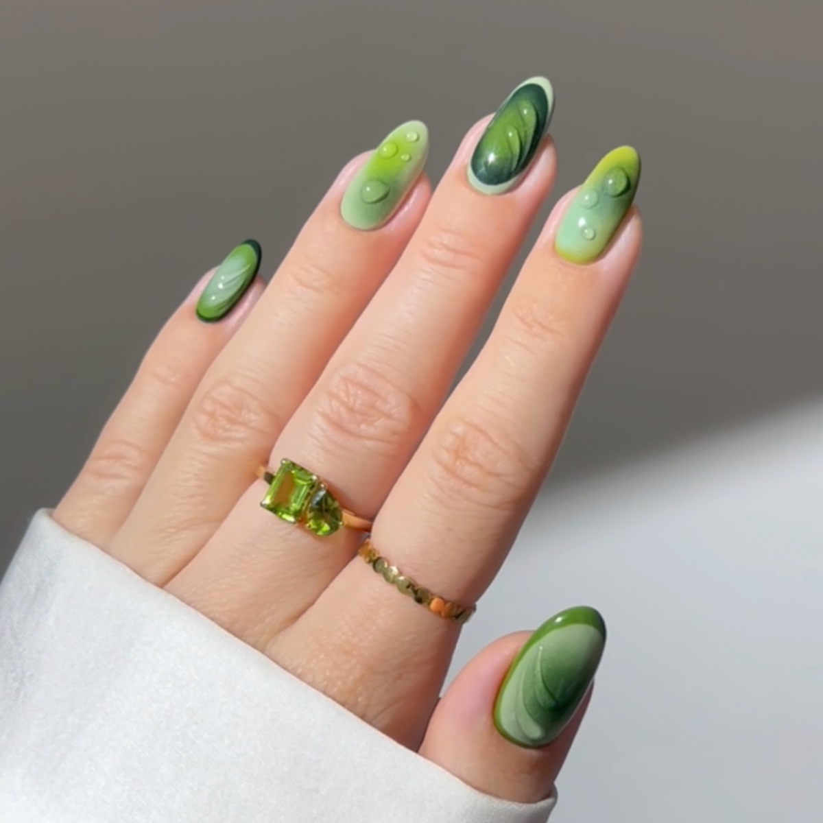 DIVA277 - Foggy Fern DIVA - GEL POLISH & MATCHING LACQUER