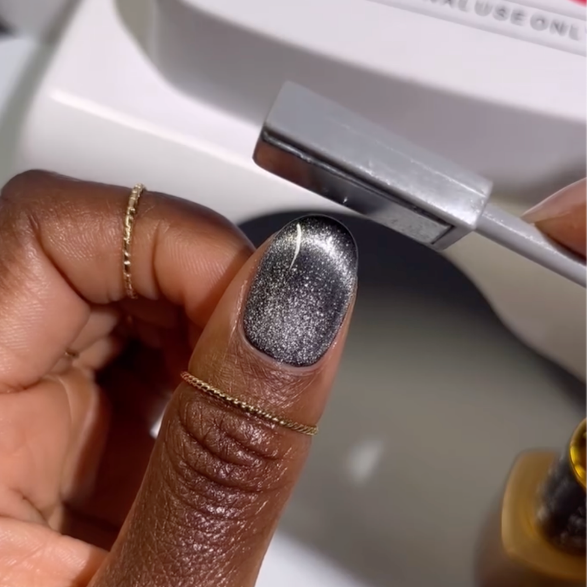 DC09 - Silver Lynx - GEL POLISH & MATCHING LACQUER