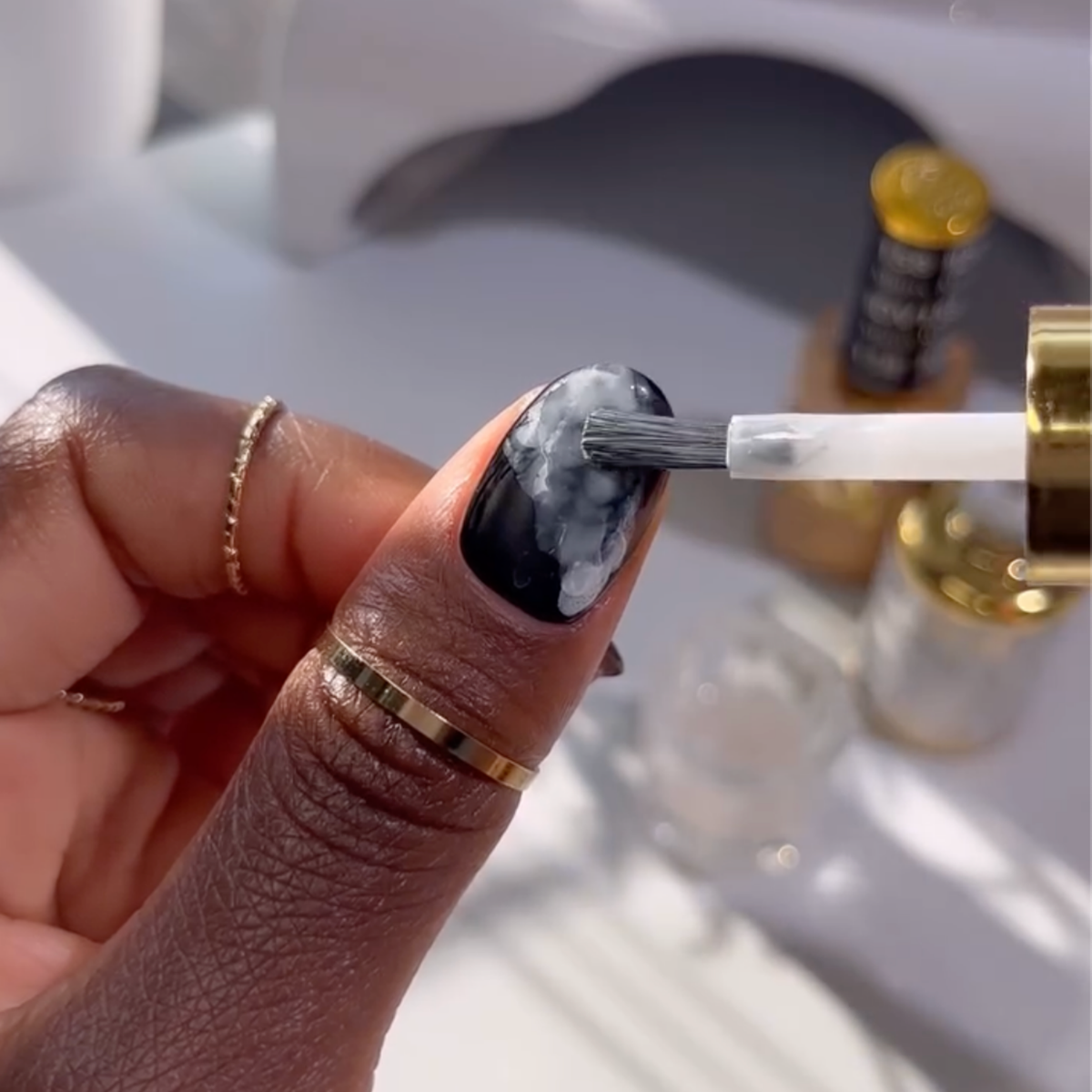 DC01 - Pearl - GEL POLISH & MATCHING LACQUER