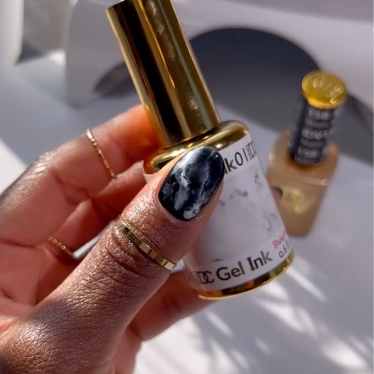 DC01 - Pearl - GEL POLISH & MATCHING LACQUER
